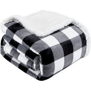 New Sherpa Red and Black Buffalo Plaid Christmas Throw Blanket, Fuzzy Fluffy Sof